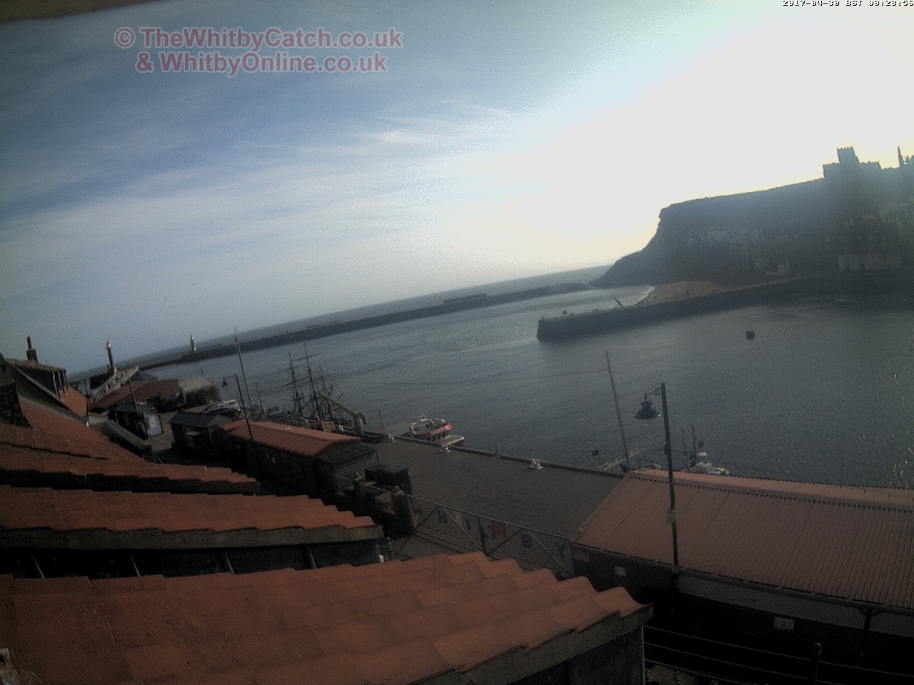 Whitby Sun 30th April 2017 09:29.