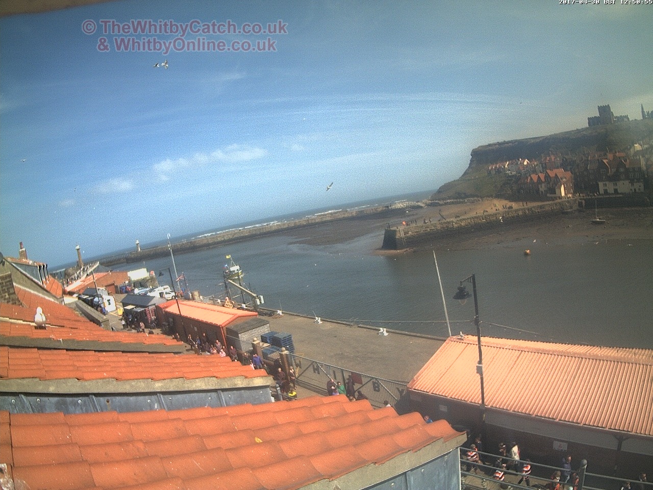 Whitby Sun 30th April 2017 12:51.