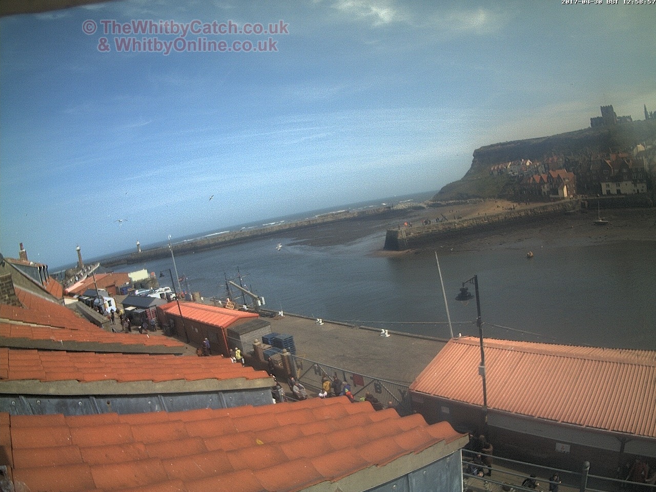 Whitby Sun 30th April 2017 12:59.