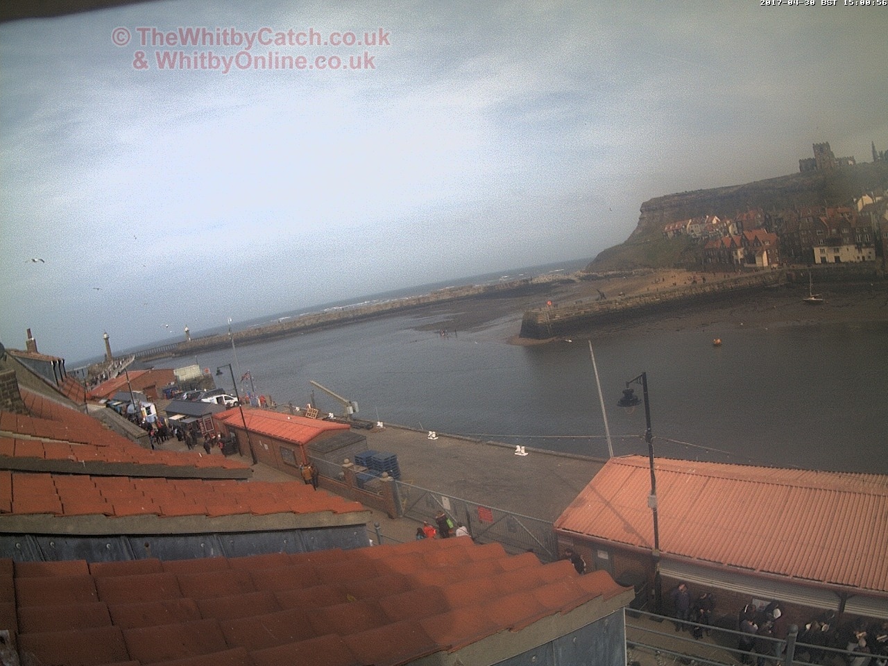 Whitby Sun 30th April 2017 15:01.