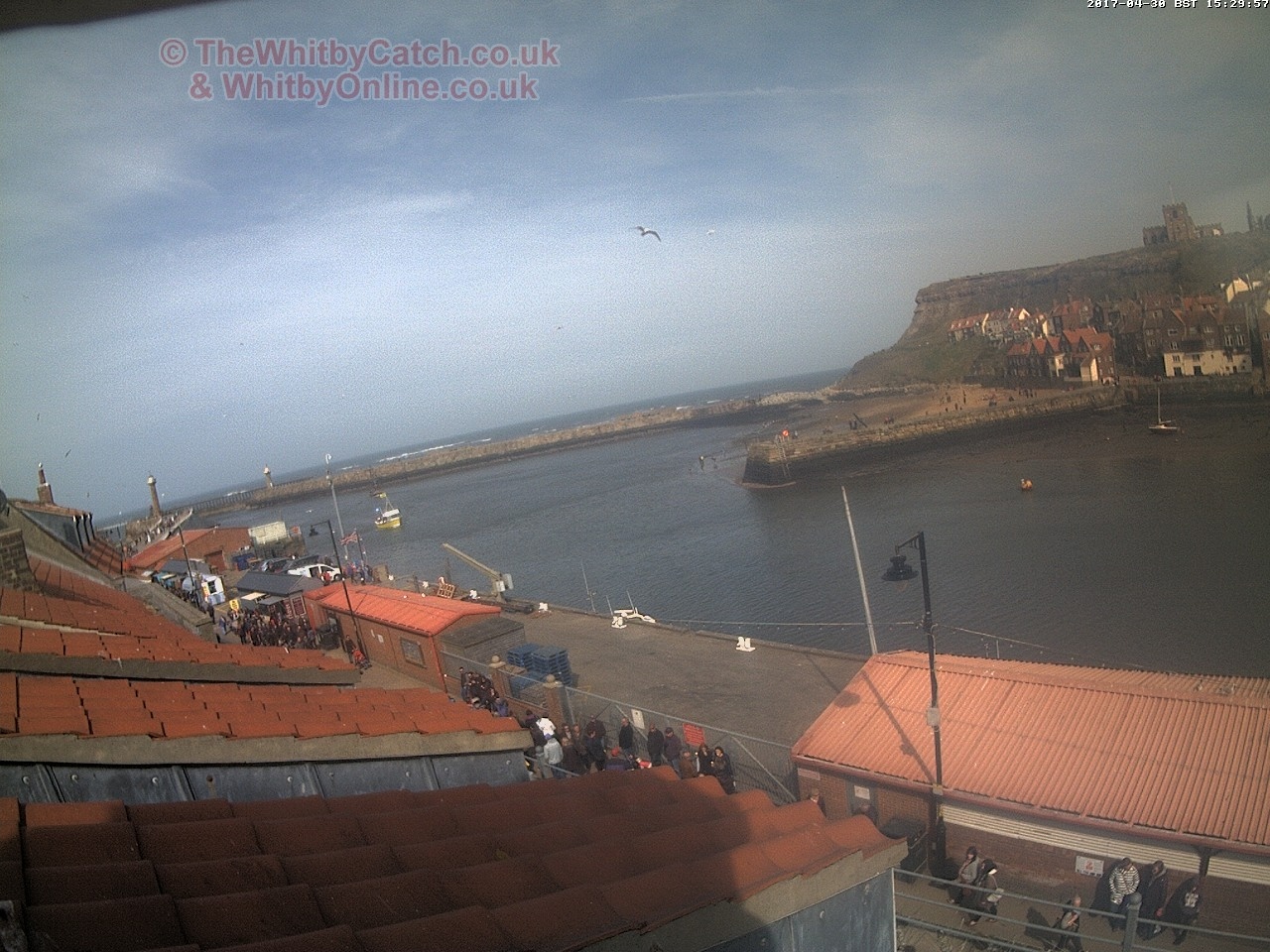 Whitby Sun 30th April 2017 15:30.