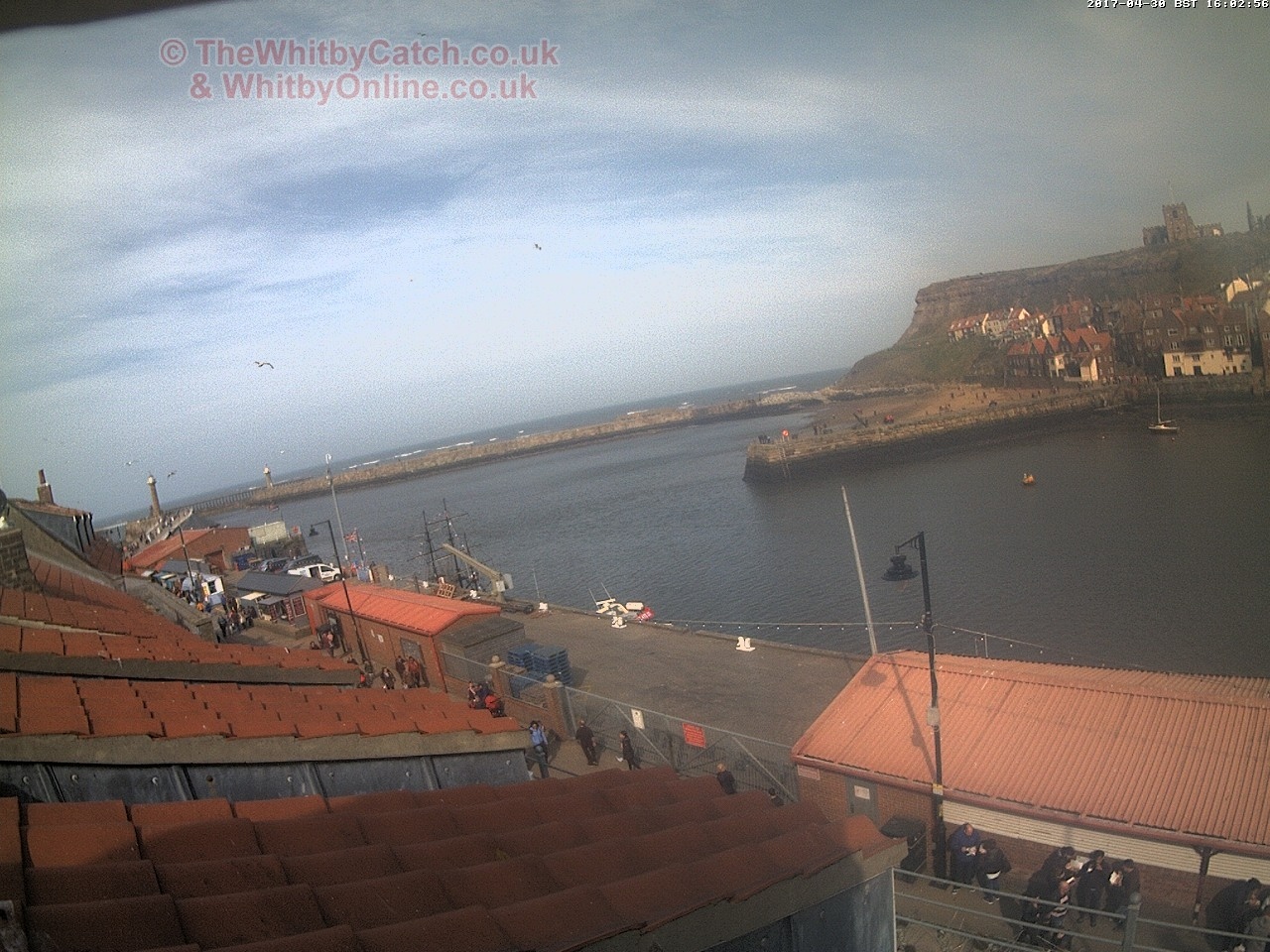 Whitby Sun 30th April 2017 16:03.