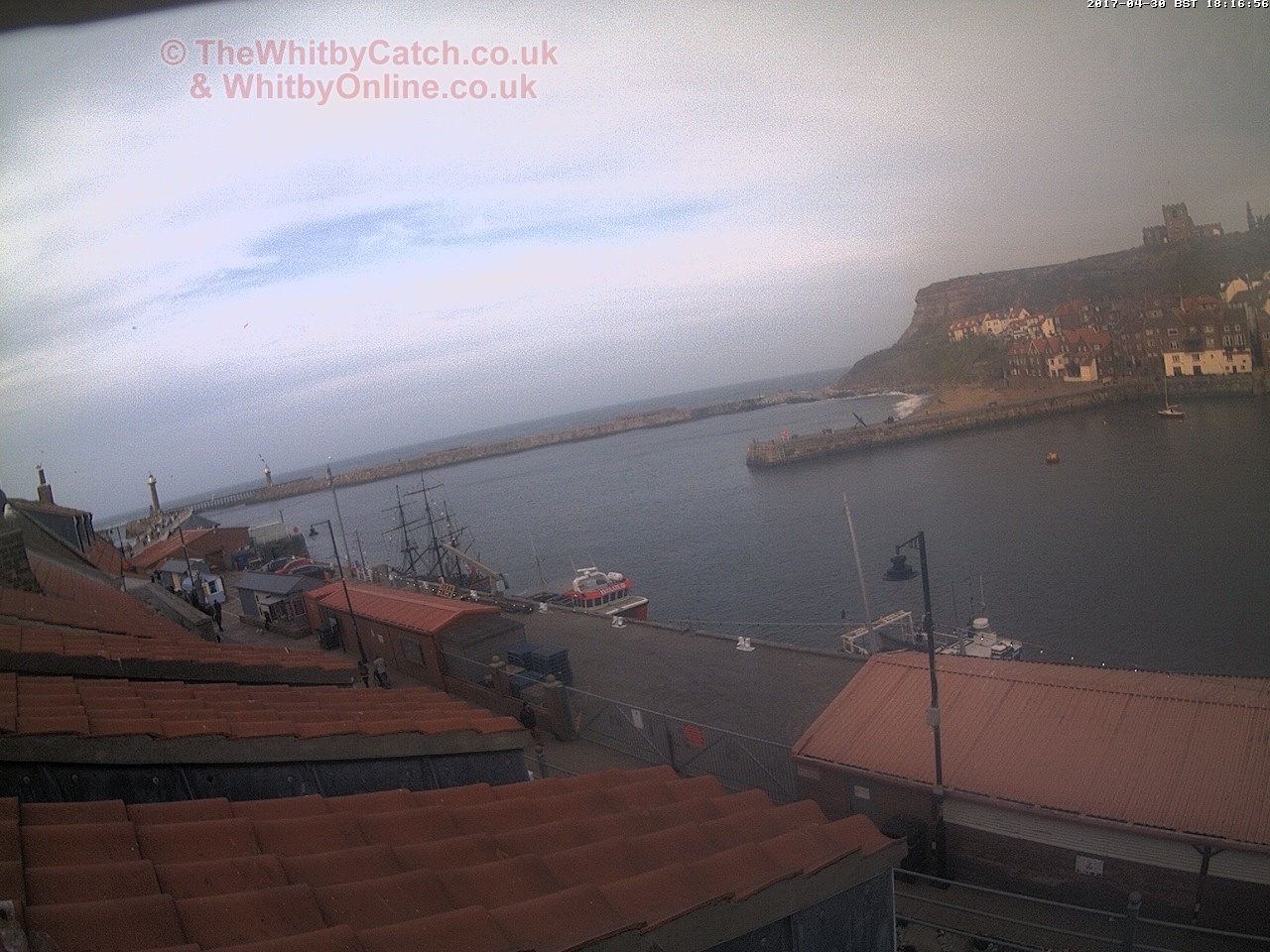 Whitby Sun 30th April 2017 18:17.
