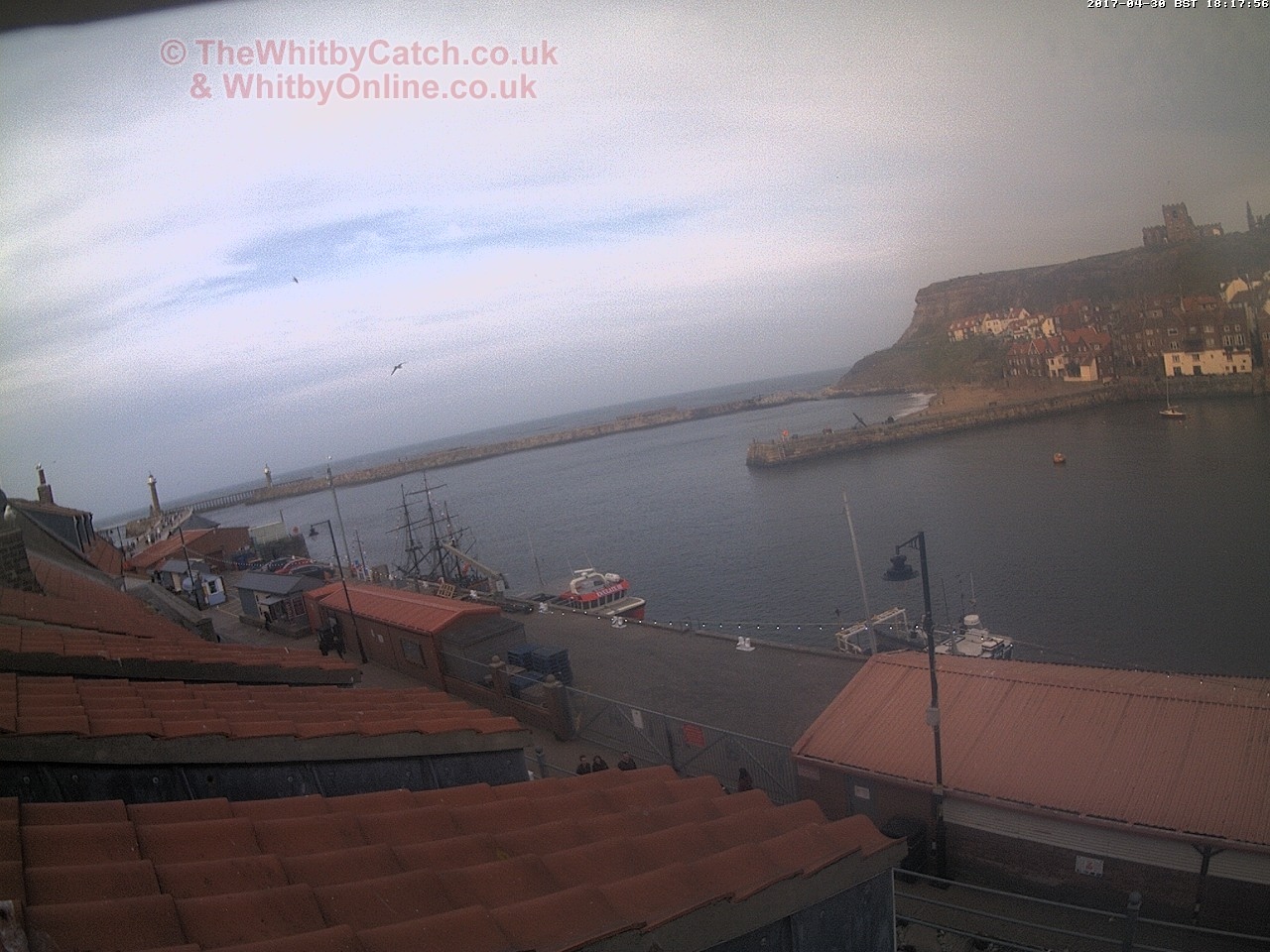 Whitby Sun 30th April 2017 18:18.