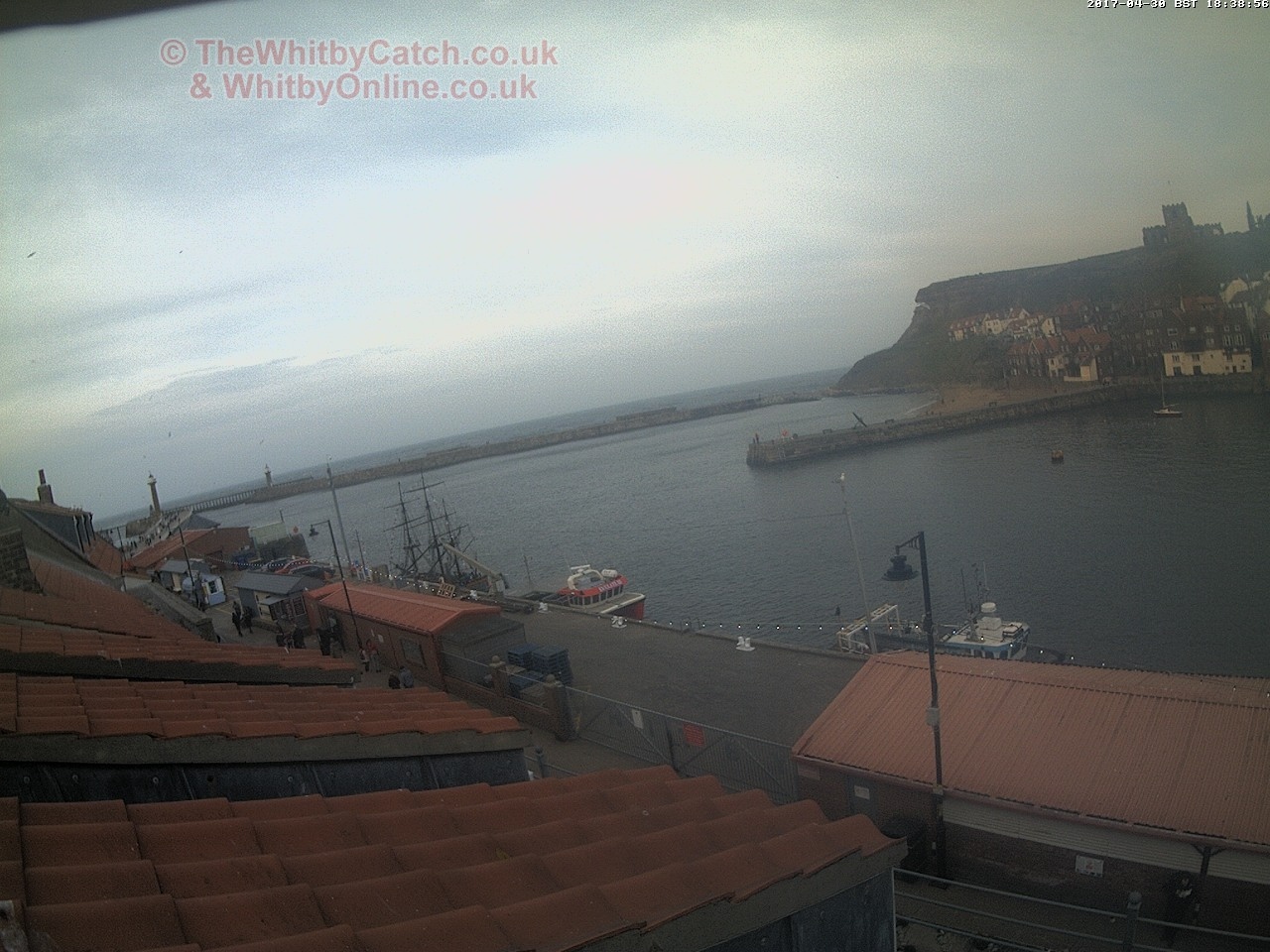 Whitby Sun 30th April 2017 18:39.