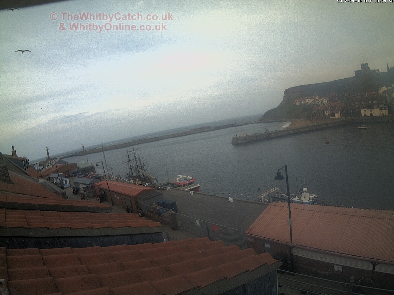 Whitby Sun 30th April 2017 18:40.