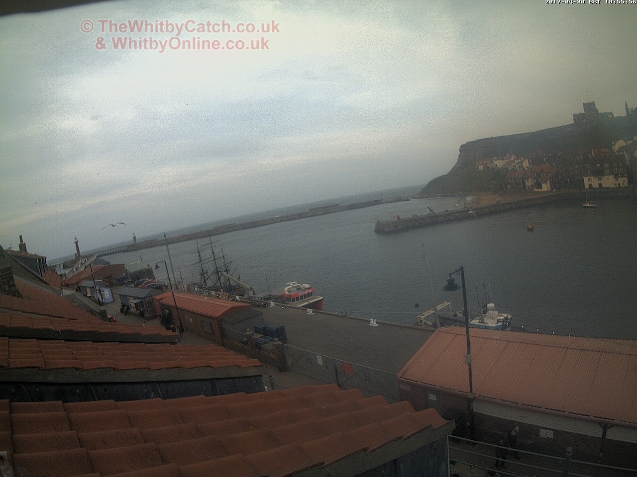 Whitby Sun 30th April 2017 18:56.