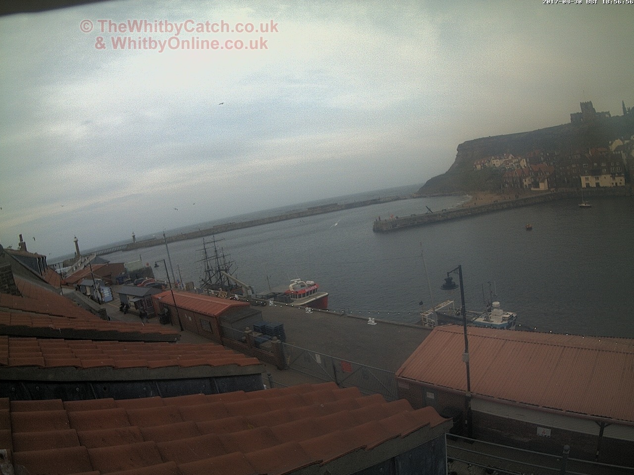 Whitby Sun 30th April 2017 18:57.