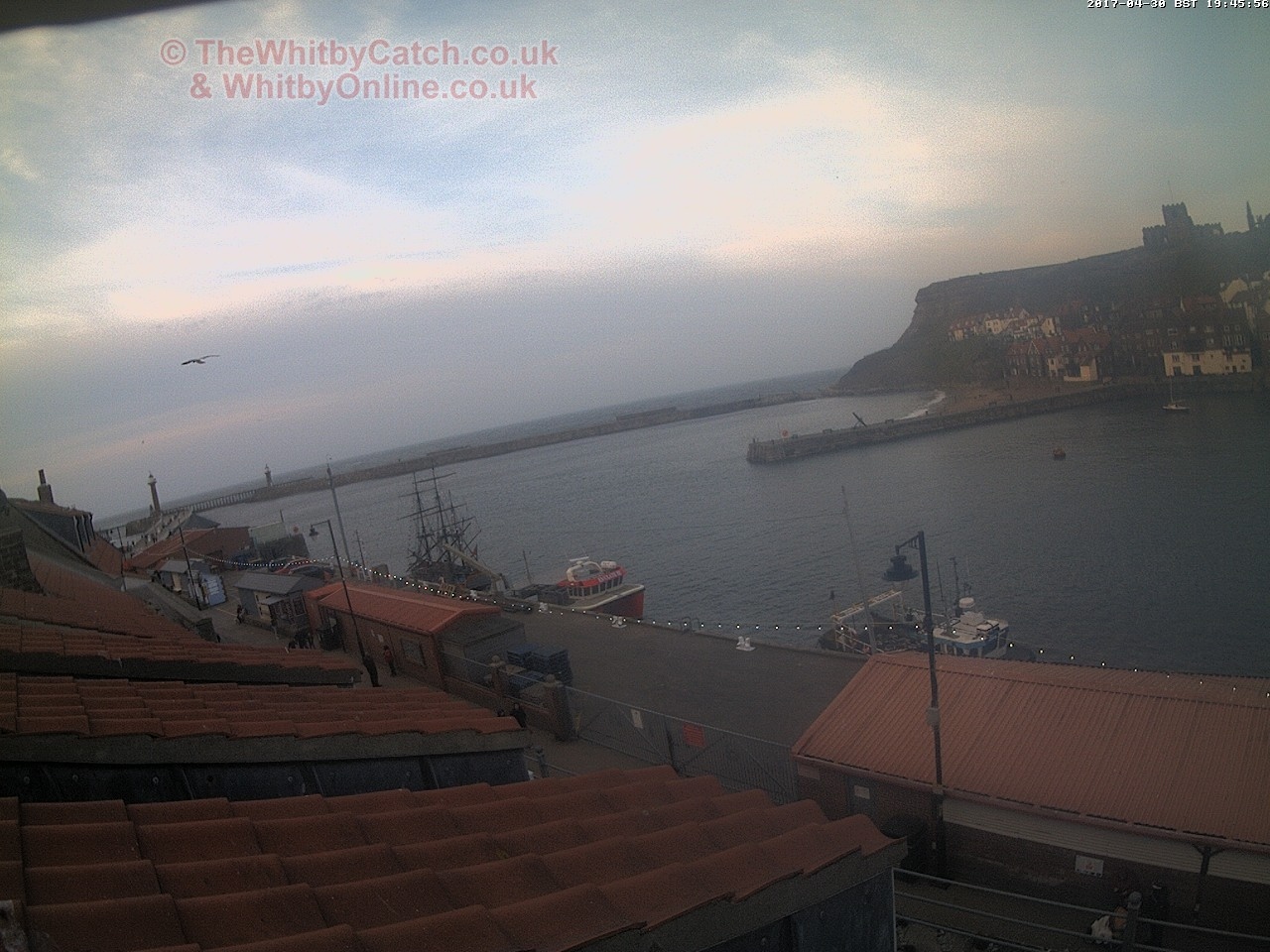 Whitby Sun 30th April 2017 19:46.