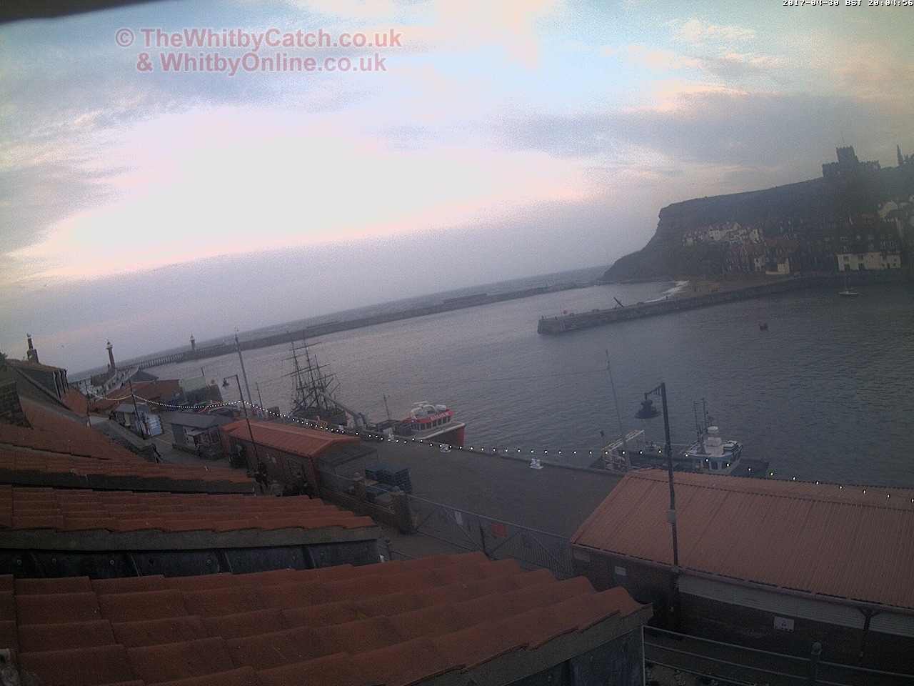 Whitby Sun 30th April 2017 20:05.