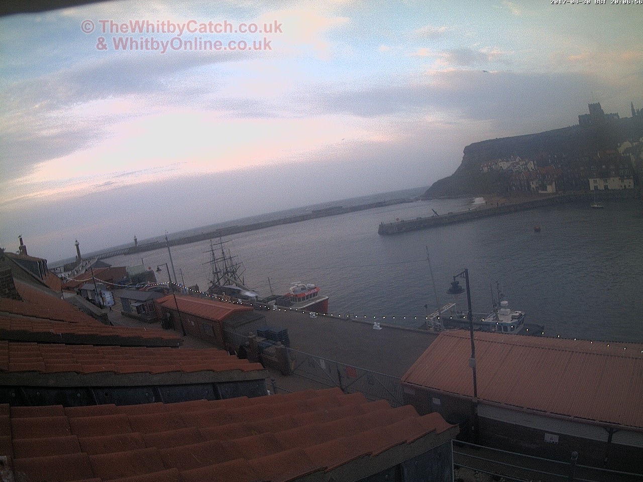 Whitby Sun 30th April 2017 20:07.