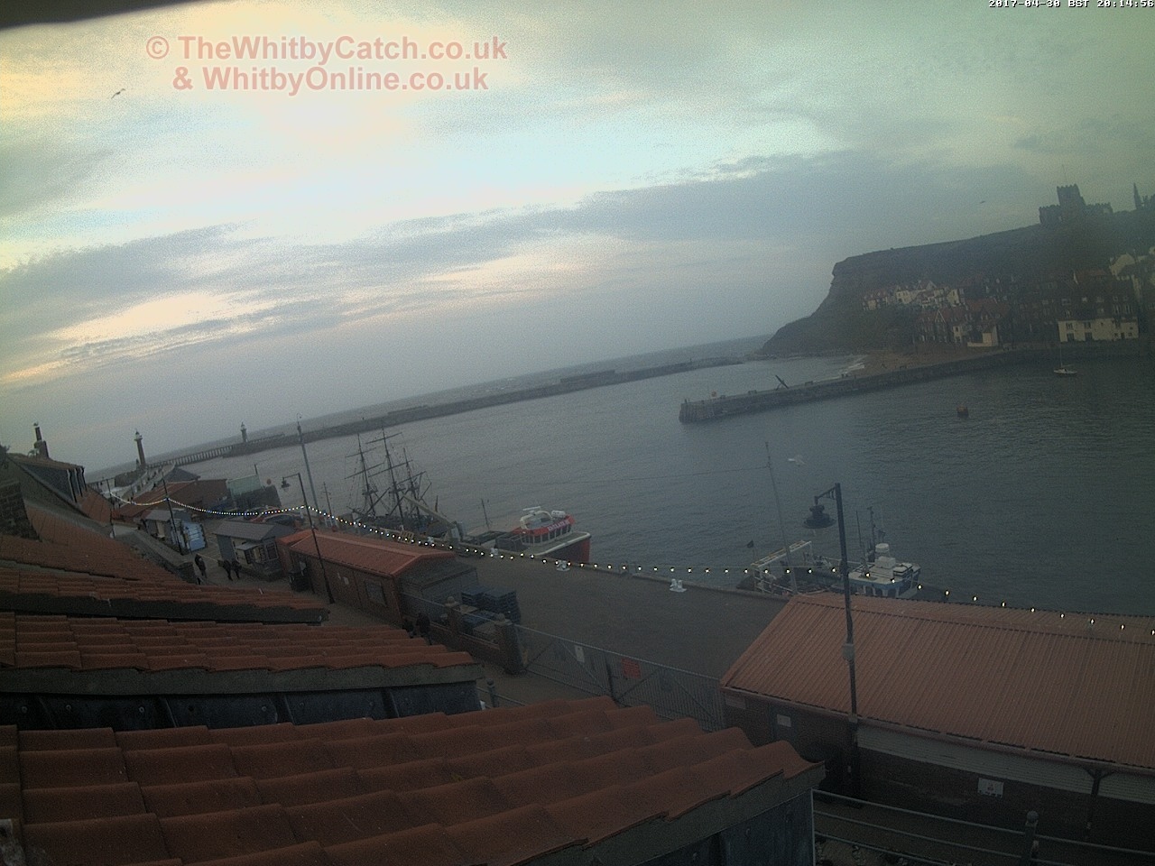 Whitby Sun 30th April 2017 20:15.