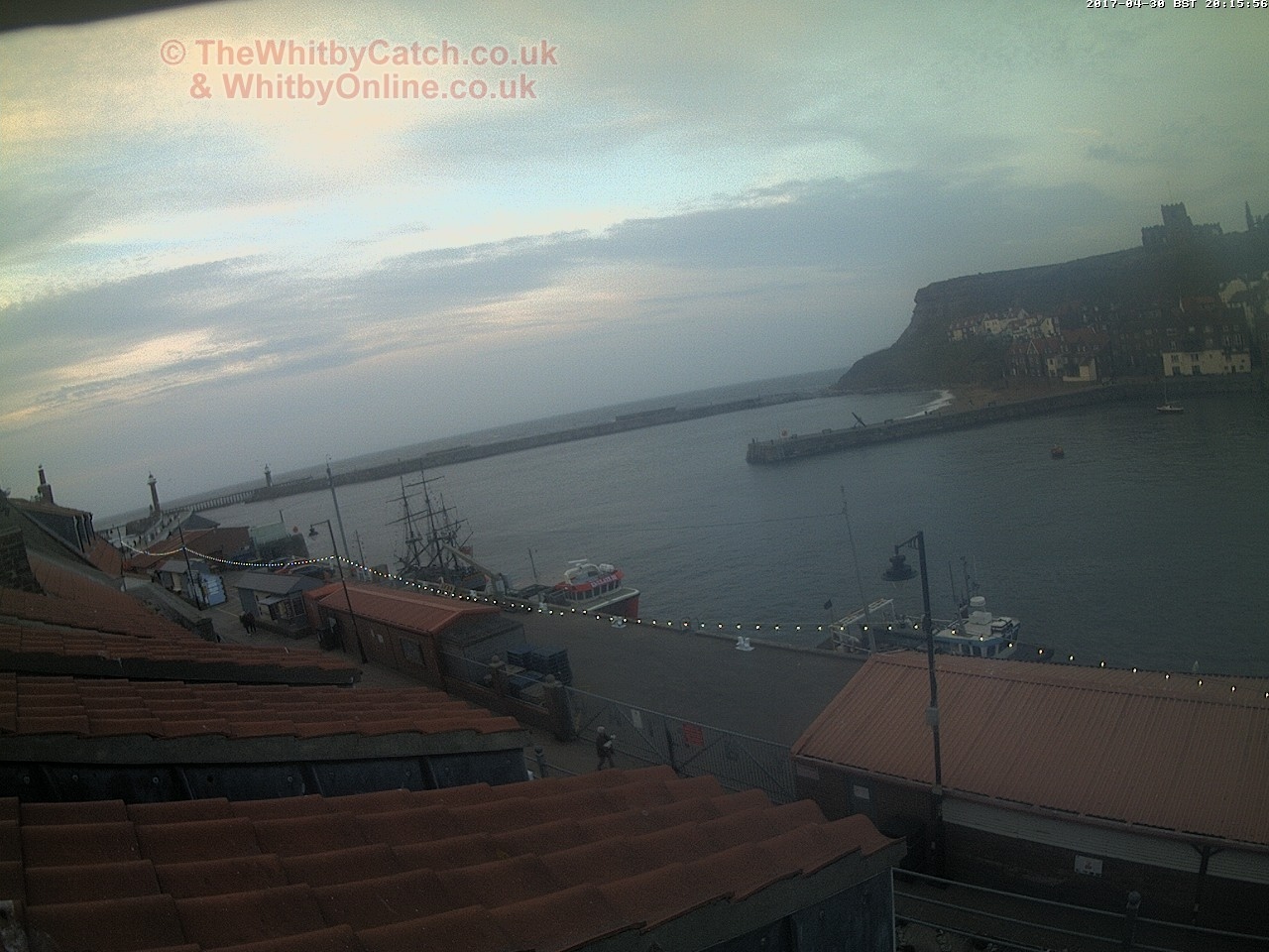 Whitby Sun 30th April 2017 20:16.