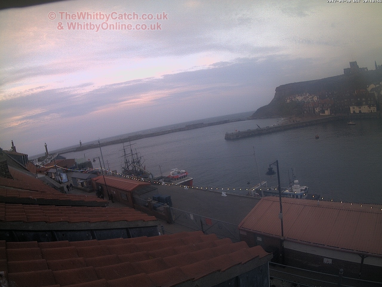 Whitby Sun 30th April 2017 20:19.