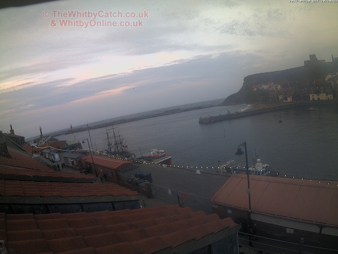 Whitby Sun 30th April 2017 20:21.