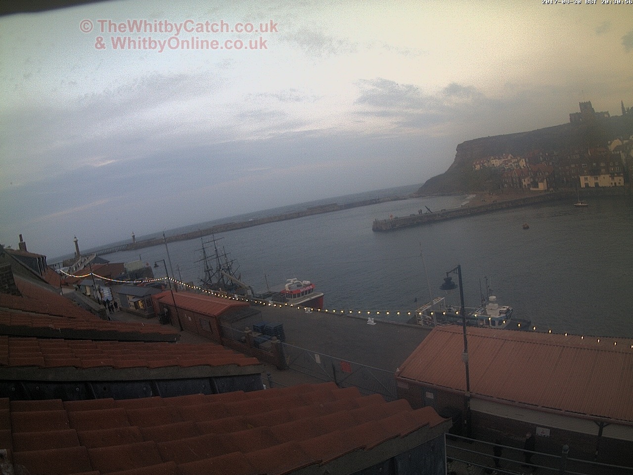 Whitby Sun 30th April 2017 20:31.