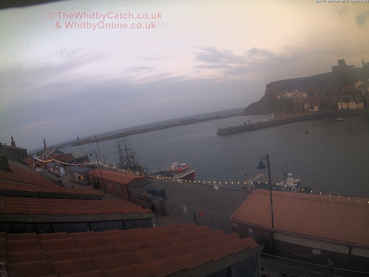 Whitby Sun 30th April 2017 20:32.
