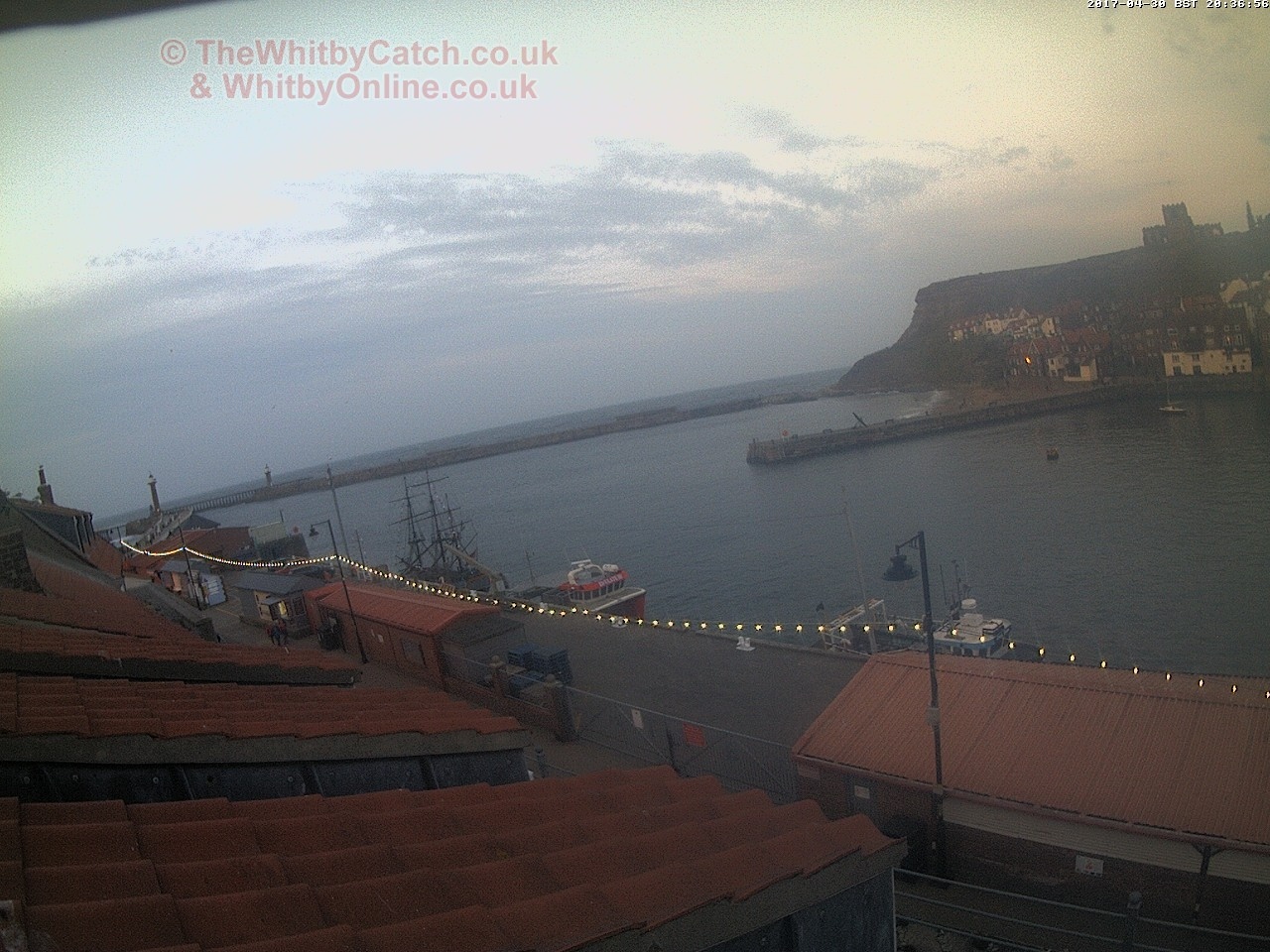 Whitby Sun 30th April 2017 20:37.