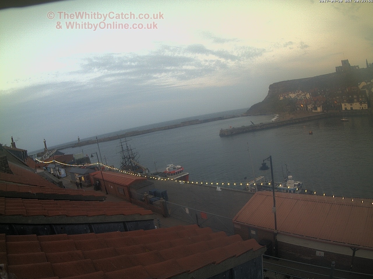 Whitby Sun 30th April 2017 20:38.
