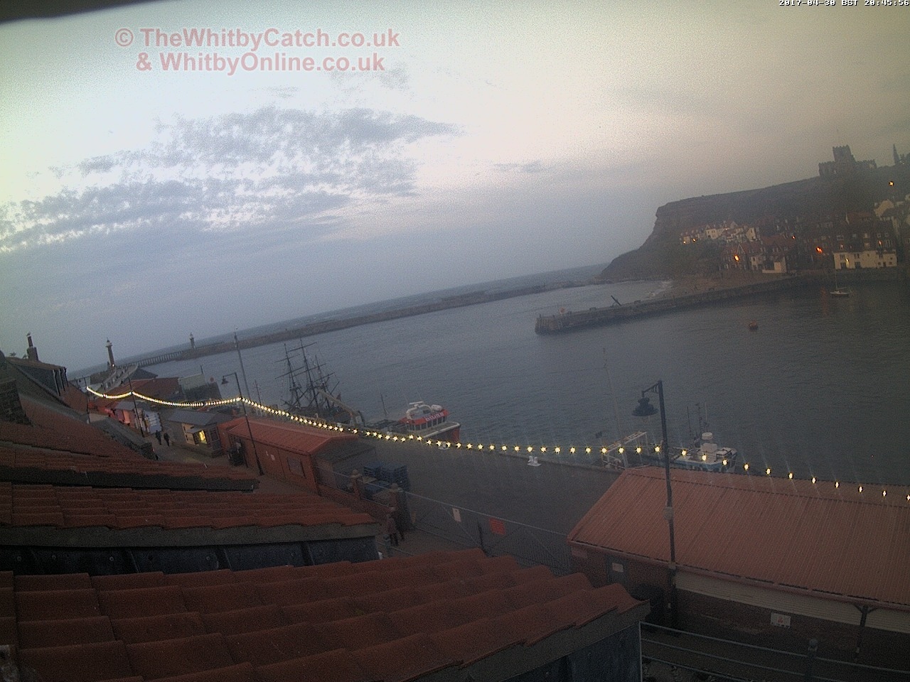 Whitby Sun 30th April 2017 20:46.