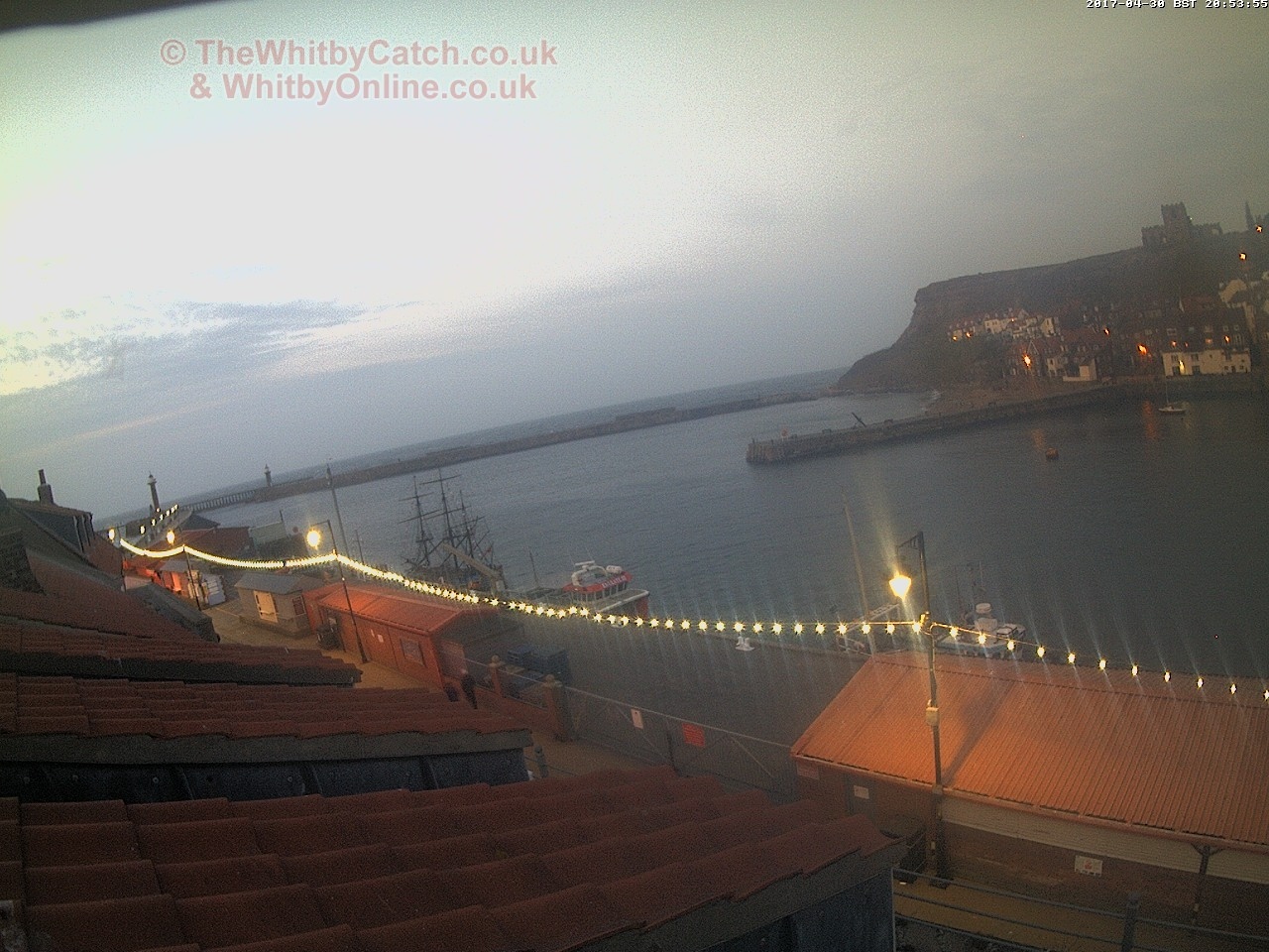 Whitby Sun 30th April 2017 20:54.
