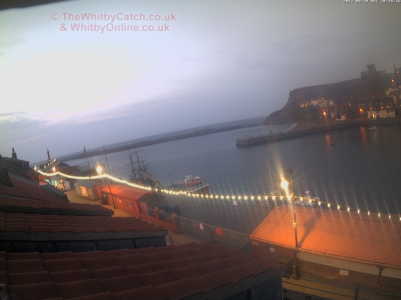 Whitby Sun 30th April 2017 20:59.