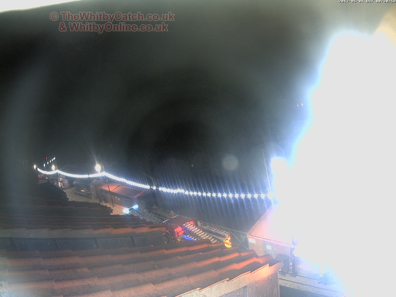 Whitby Mon 1st May 2017 00:31.