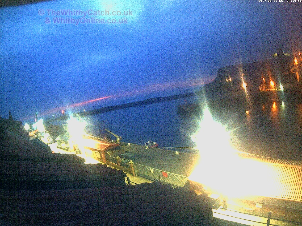 Whitby Mon 1st May 2017 04:39.