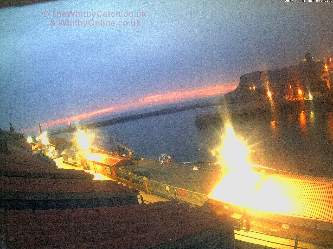 Whitby Mon 1st May 2017 04:48.