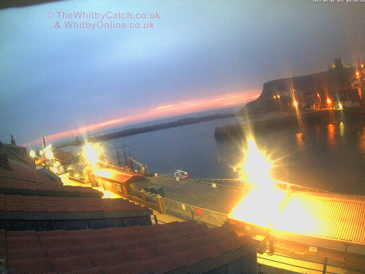 Whitby Mon 1st May 2017 04:50.