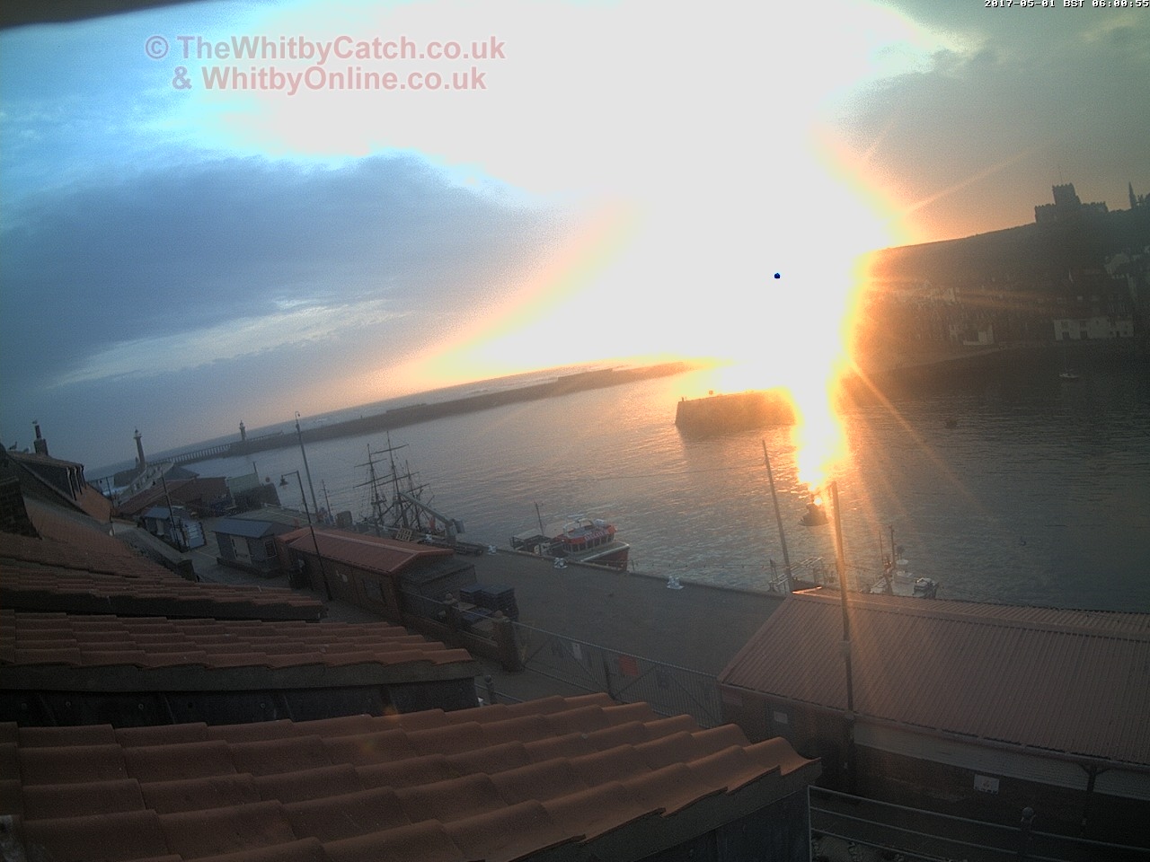 Whitby Mon 1st May 2017 06:01.