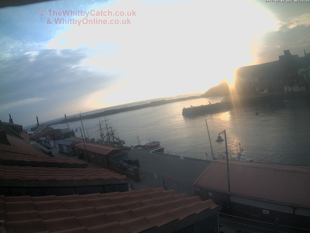 Whitby Mon 1st May 2017 06:27.