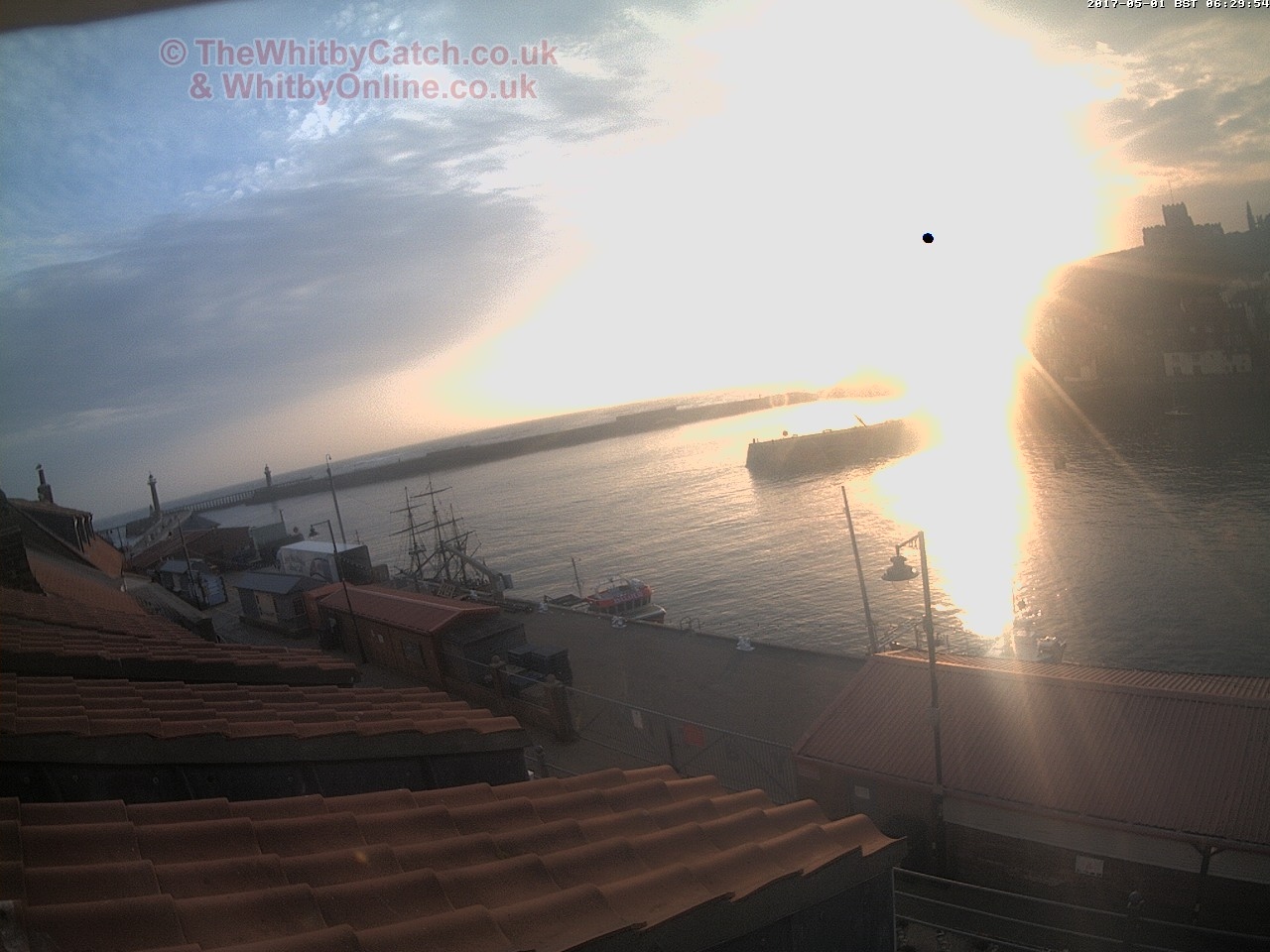 Whitby Mon 1st May 2017 06:30.