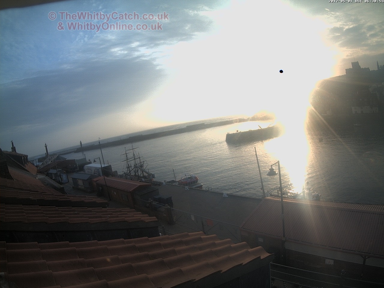 Whitby Mon 1st May 2017 06:31.