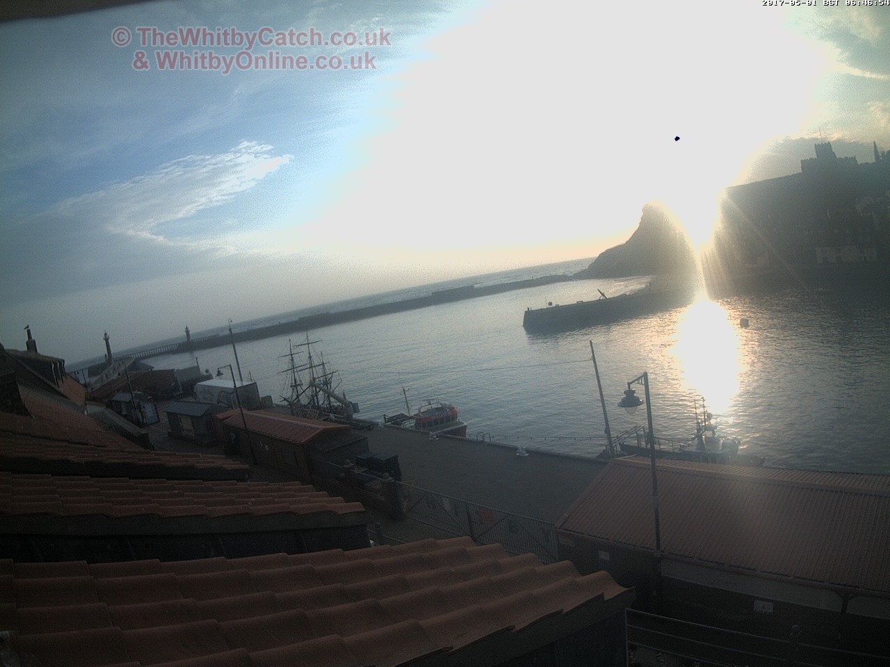 Whitby Mon 1st May 2017 06:47.