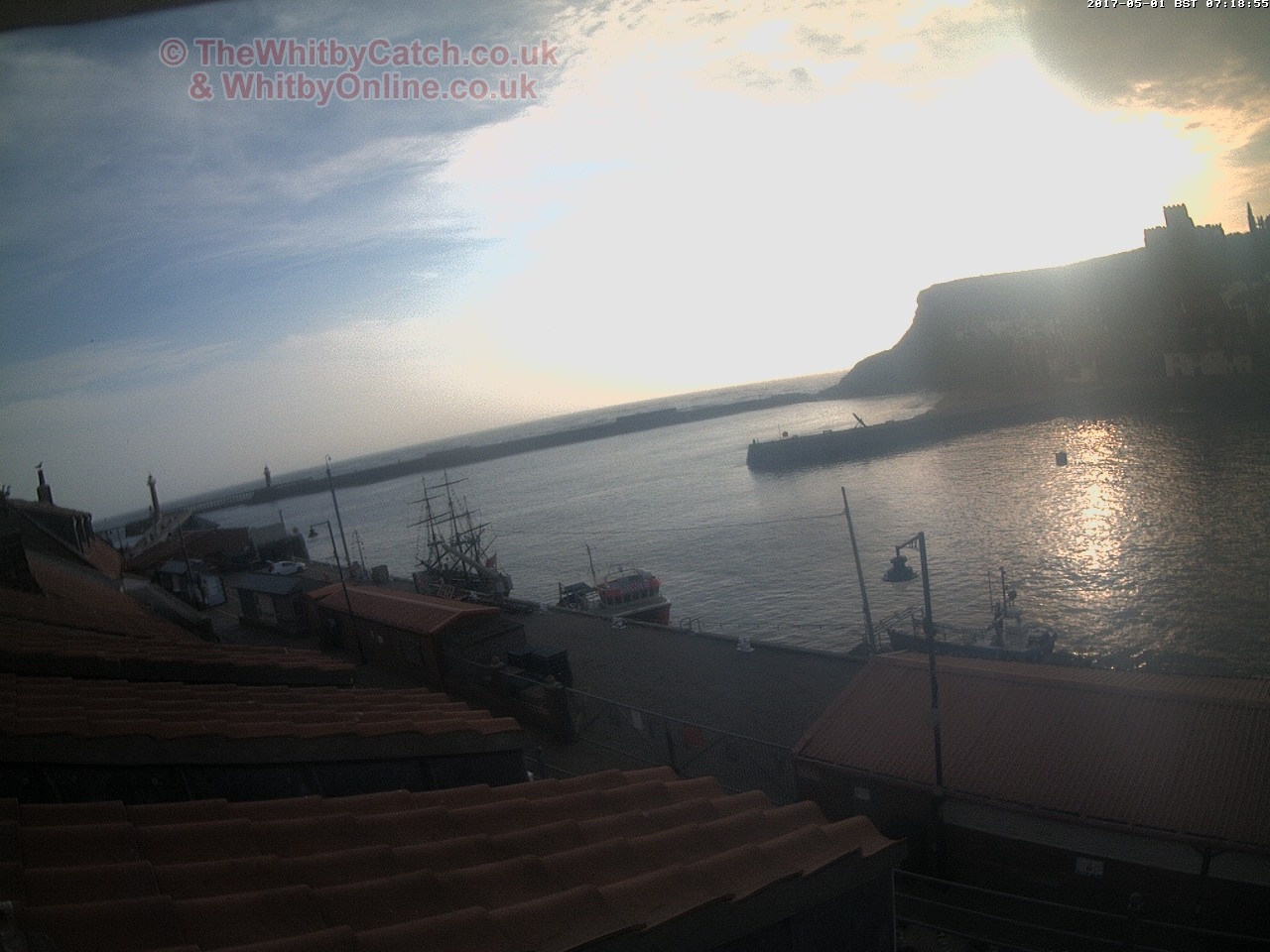 Whitby Mon 1st May 2017 07:19.