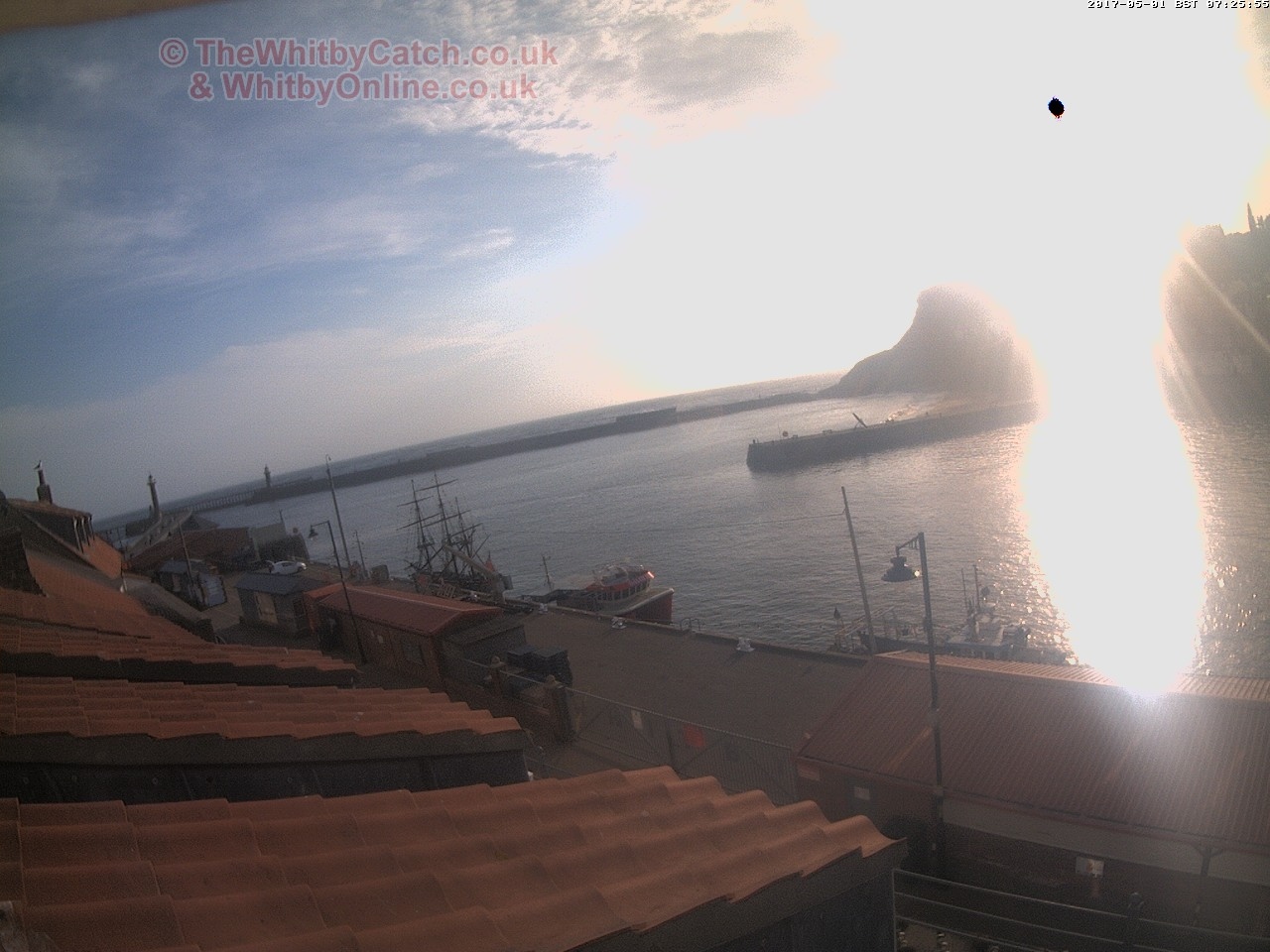 Whitby Mon 1st May 2017 07:26.