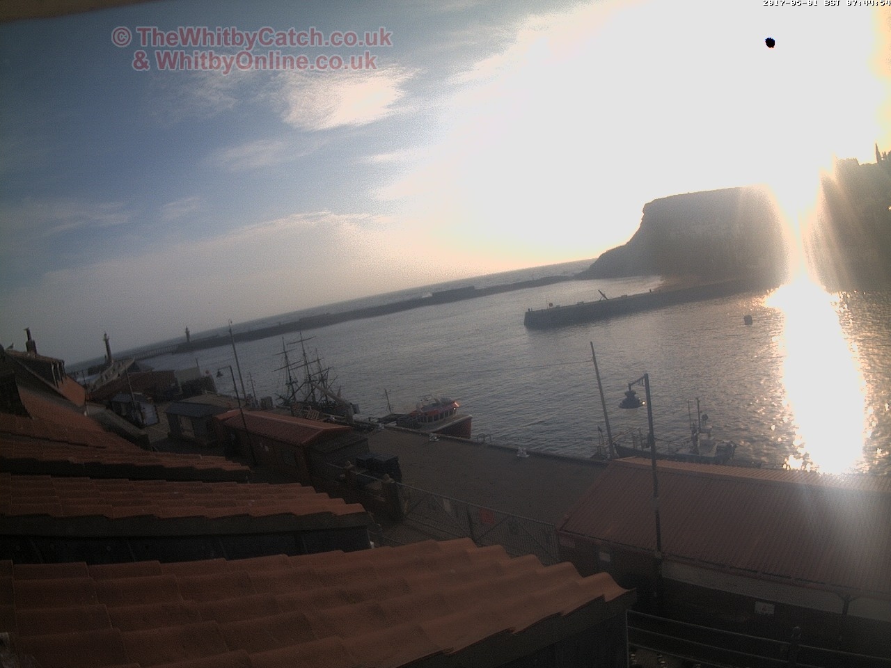 Whitby Mon 1st May 2017 07:45.