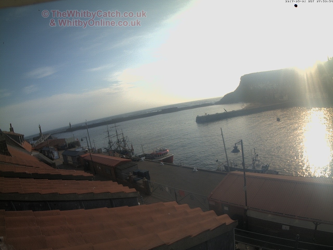 Whitby Mon 1st May 2017 08:00.