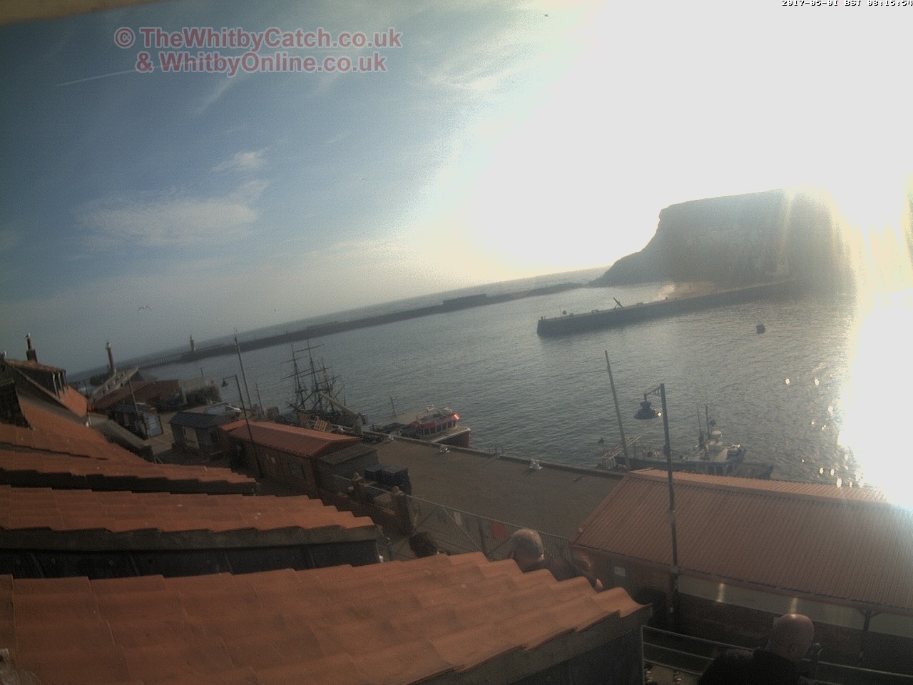 Whitby Mon 1st May 2017 08:16.