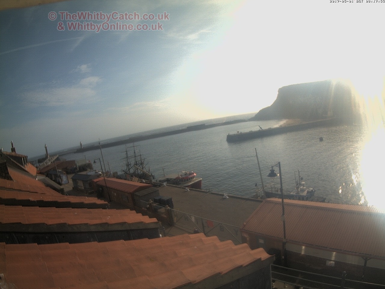 Whitby Mon 1st May 2017 08:18.