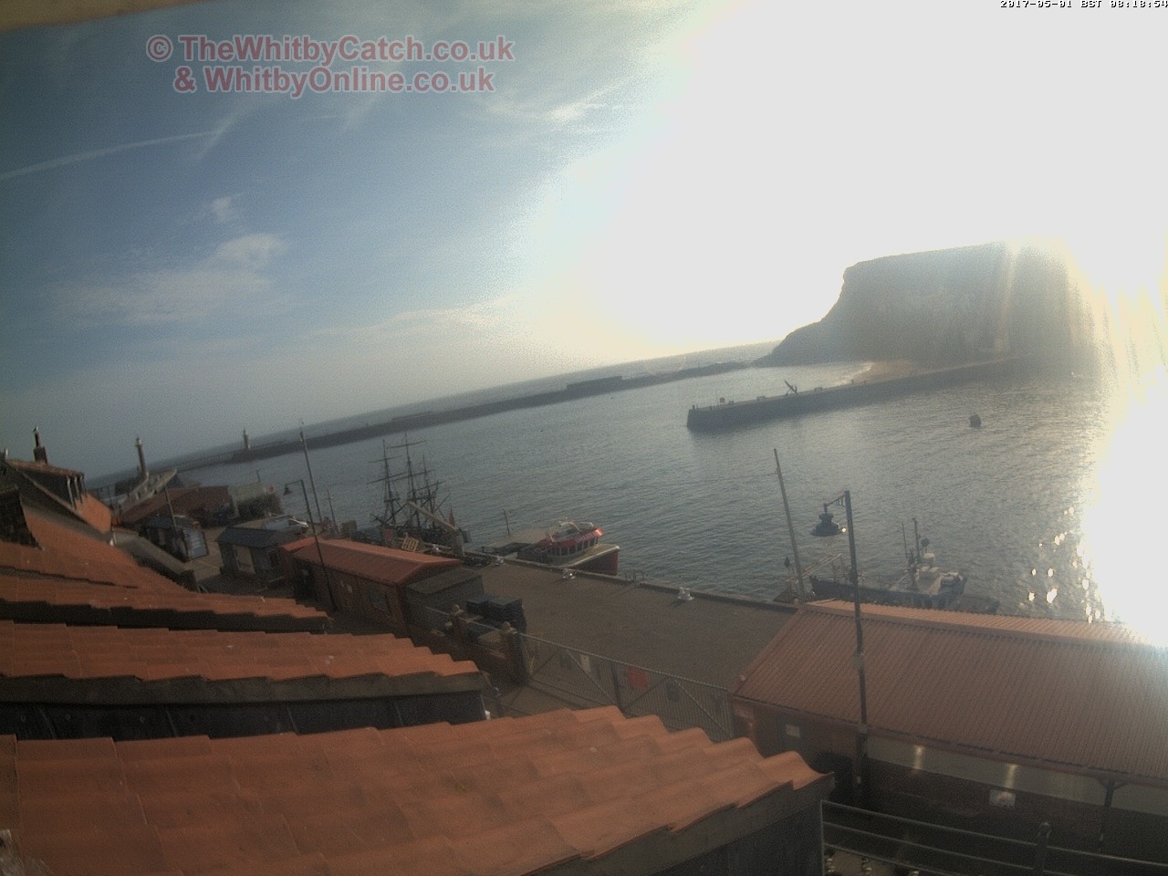 Whitby Mon 1st May 2017 08:19.