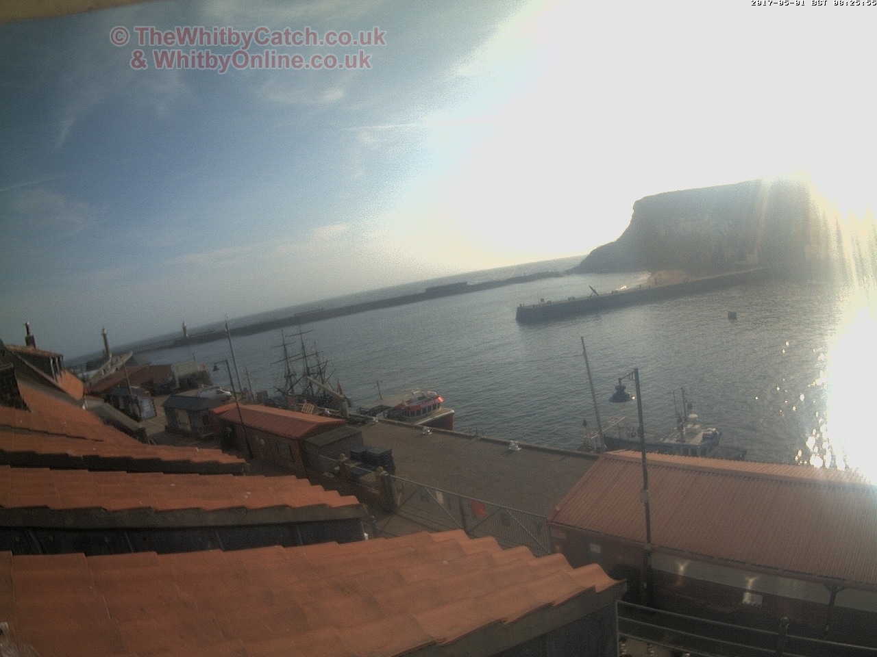 Whitby Mon 1st May 2017 08:26.