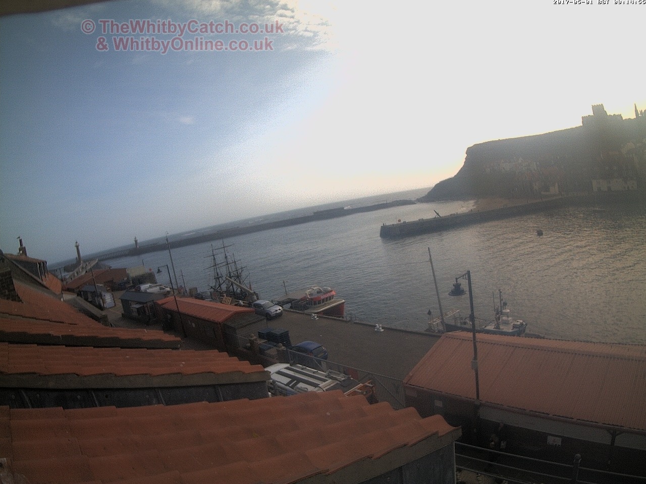 Whitby Mon 1st May 2017 09:15.