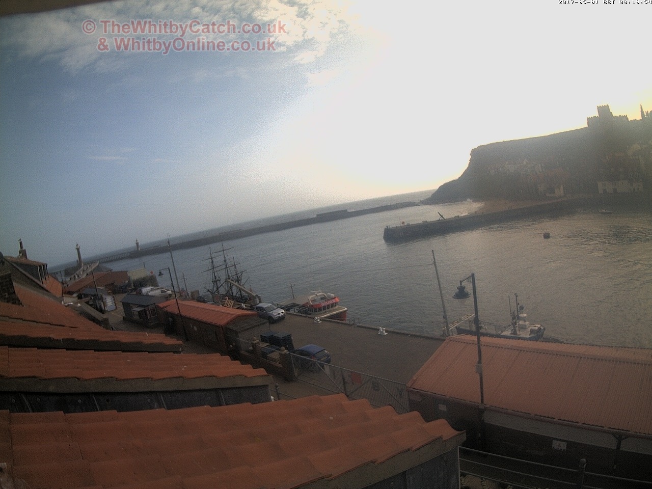 Whitby Mon 1st May 2017 09:20.