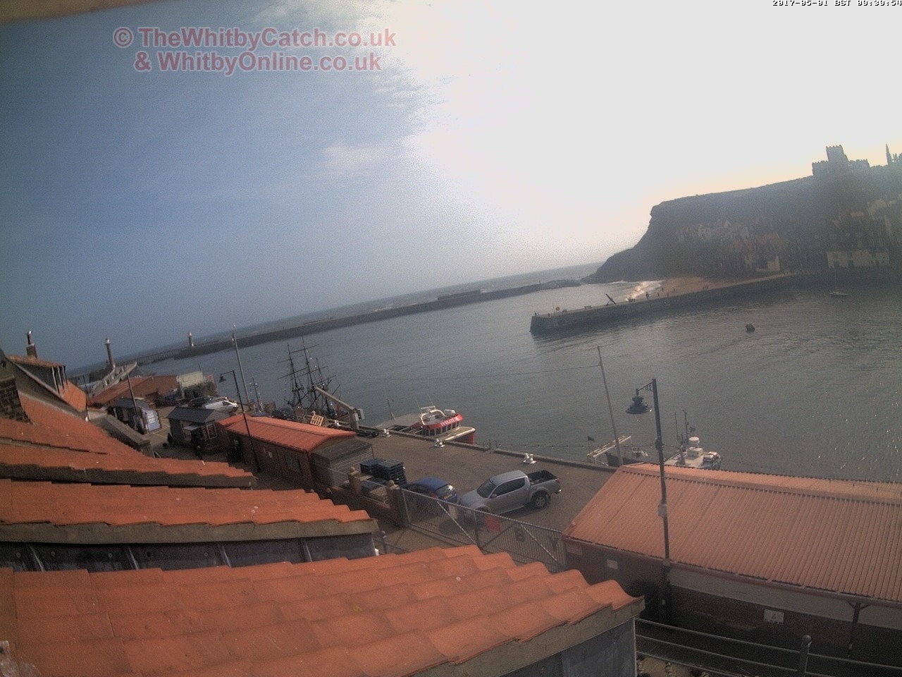 Whitby Mon 1st May 2017 09:40.