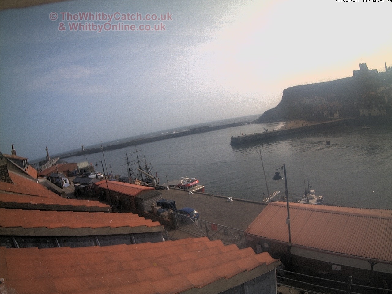 Whitby Mon 1st May 2017 09:55.