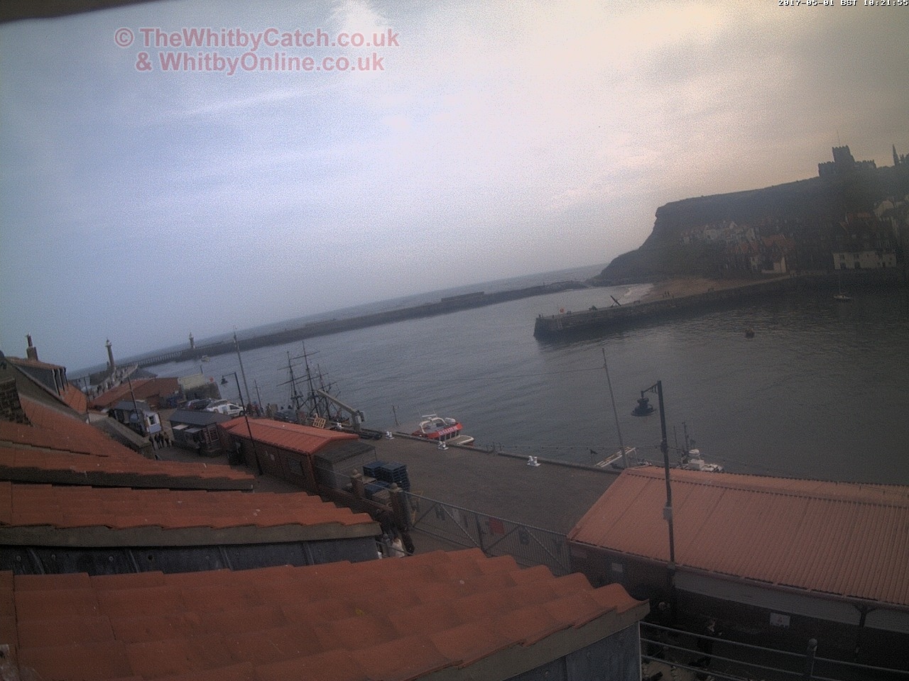 Whitby Mon 1st May 2017 10:22.