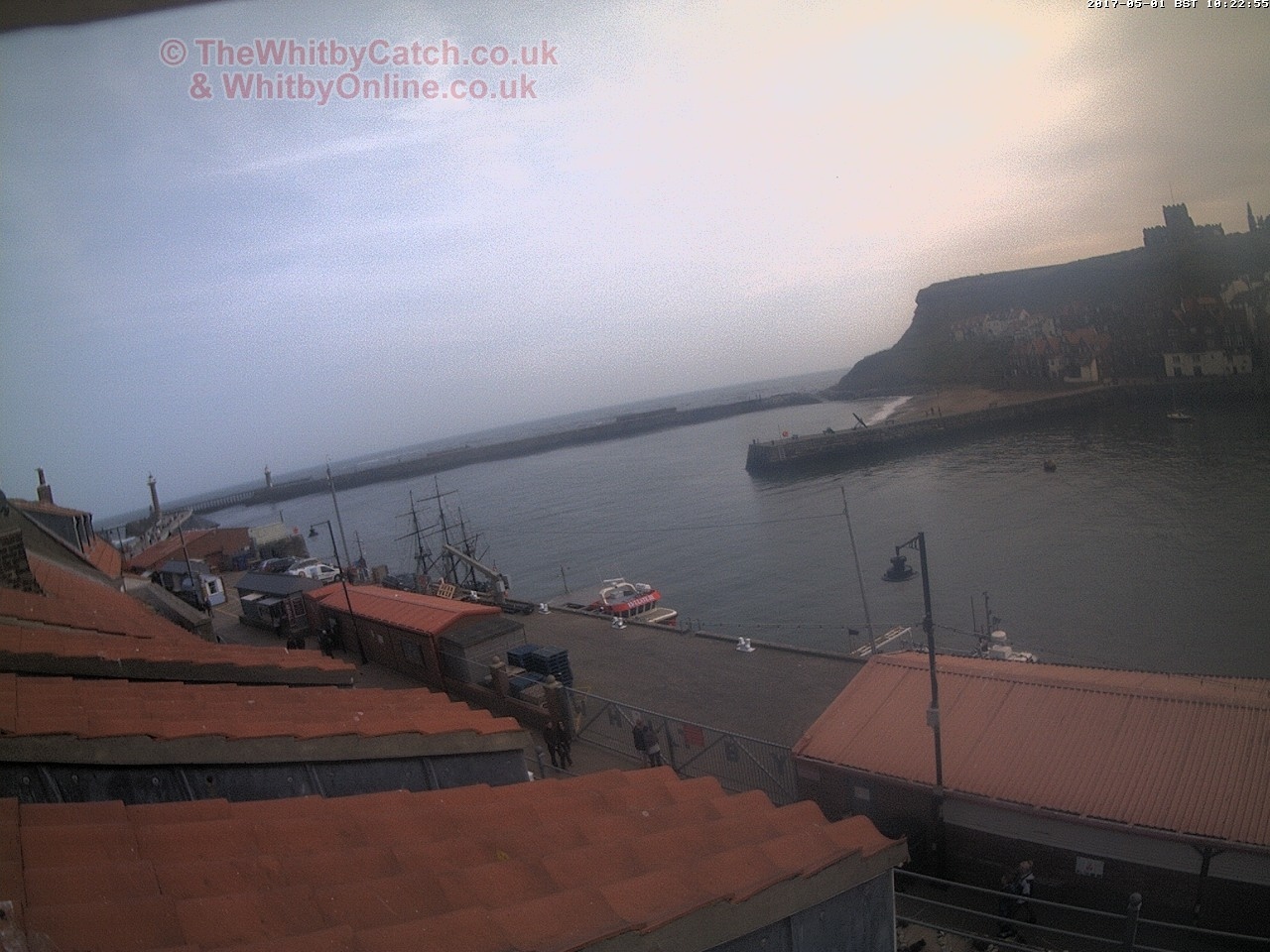 Whitby Mon 1st May 2017 10:23.