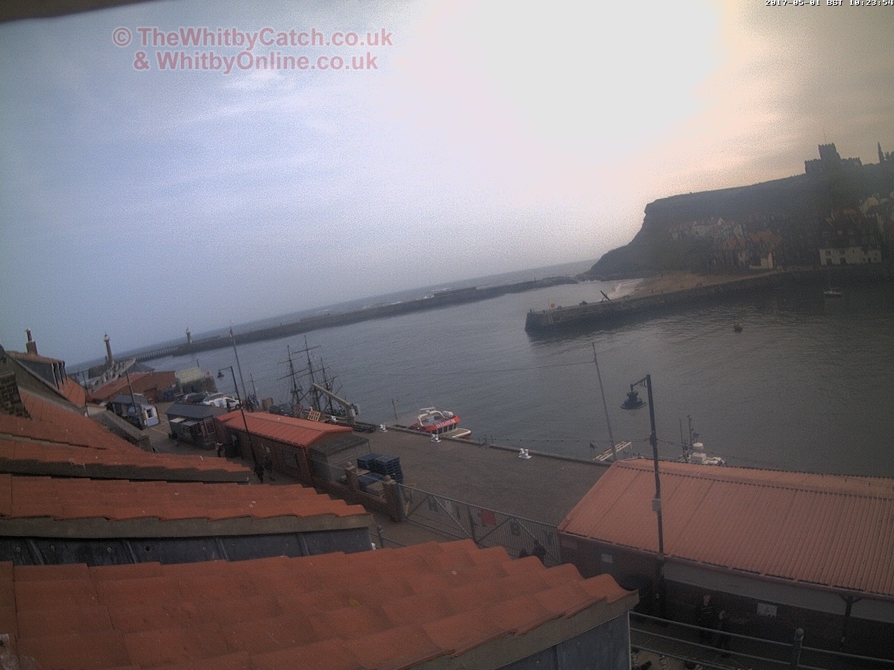 Whitby Mon 1st May 2017 10:24.
